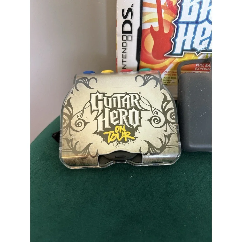 Band Hero - Nintendo DS, 2009 CIB Complete - Damage On Outside Of Box
